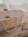 Wyściółka różowa z bawełny organicznej z koszem mojżesza PaperDream detale